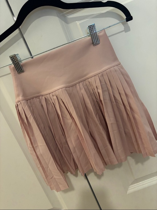 ALO Yoga Dresses & Skirts - ALO grand slam tennis skirt XS